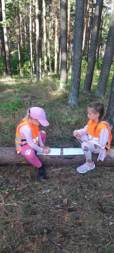 GRUPĖS "KODĖLČIUKAI" EDUKACINIS ŽYGIS "RUDENINĖ MEDŽIOKLĖ"